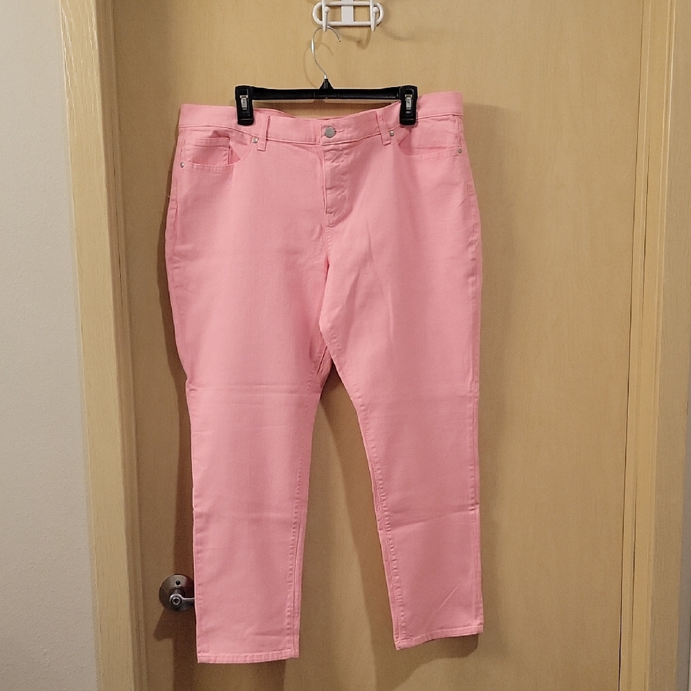 NWOT New York & Company Pink Skinny Ankle Lowrise Jeans Size 18